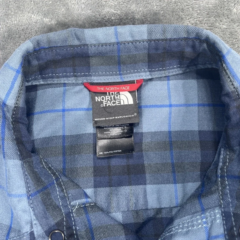 The North Face Shirt Mens Small Blue Plaid Snap Front Western Outdoors Hike Farm